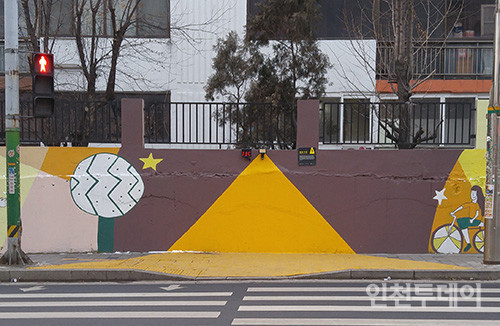 인천 서구 한 초등학교 앞 횡단보도.(인천투데이 자료사진)