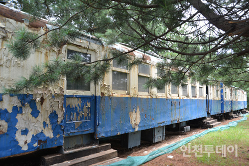 인천으로 돌아올 예정인 옛 수인선 협궤객차.(사진제공 인천시립박물관)