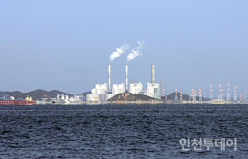 영흥화력발전소 전경 (출처 옹진군)