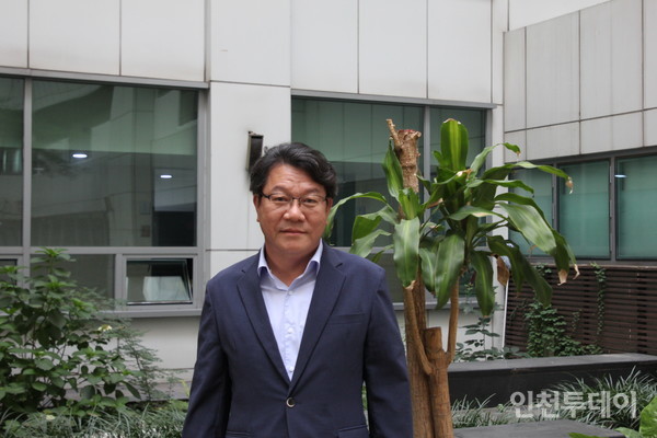 제8대 인천시의회 건설교통위원장 고존수 시의원