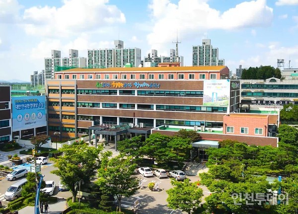 인천 서구청 건물 모습.(사진제공 서구)
