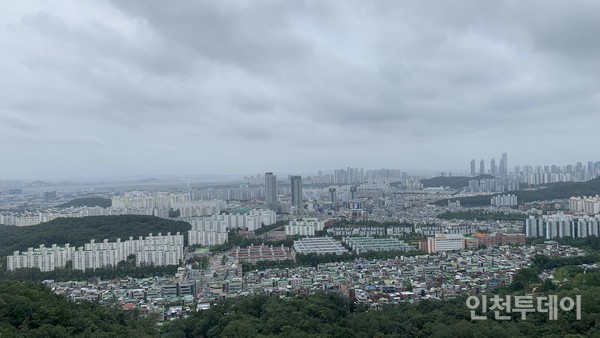 인천 연수구 아파트(공동주택) 전경.