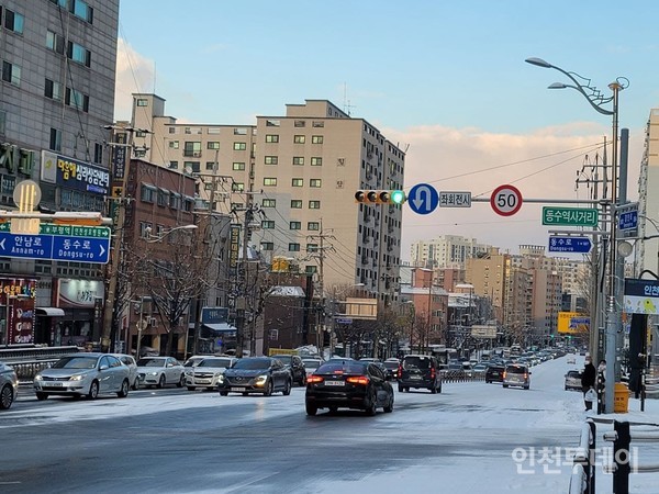 18일 오후부터 인천에 폭설이 내렸다.