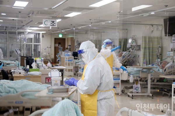 인천의료원이 운영 중인 코로나19 중증환자 전담병상. (사진제공 인천의료원)