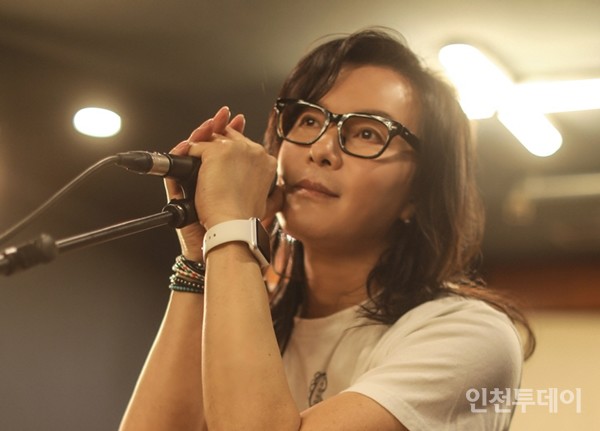오는 19일 인천문화예술회관이 주최하는 커피콘서트의 5번째 주인공 김종서(사진제공 인천문화예술회관)