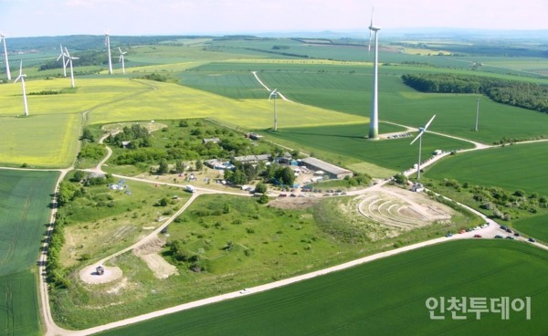 독일 다르데스하임 에너지파크 전경.