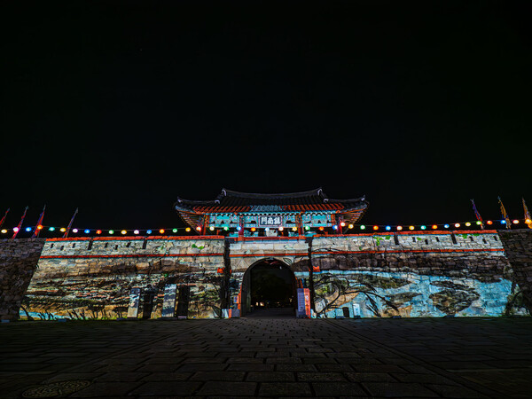 해미읍성 야간 축제.(사진제공 서산시대, 사진 이지환 작가) 