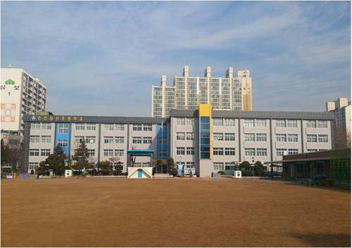 예산 20억여원을 들여 2015년 12월 내진 보강 공사를 마친 삼산초등학교 모습.(사진제공·인천시교육청)