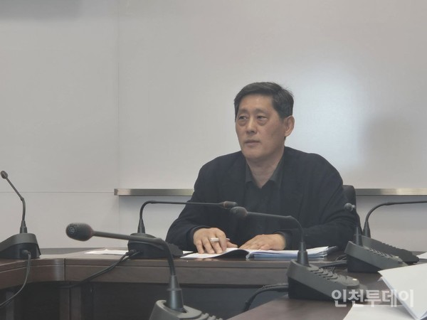 유제범 인천경제청 기획조정본부장.